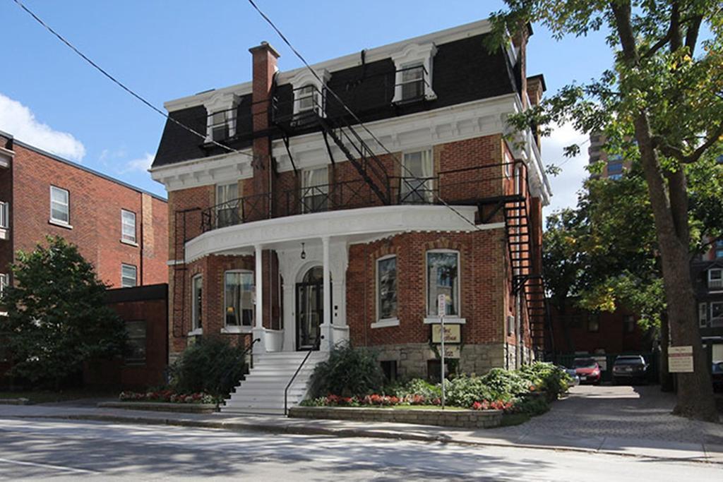 Albert House Inn Ottawa Dış mekan fotoğraf